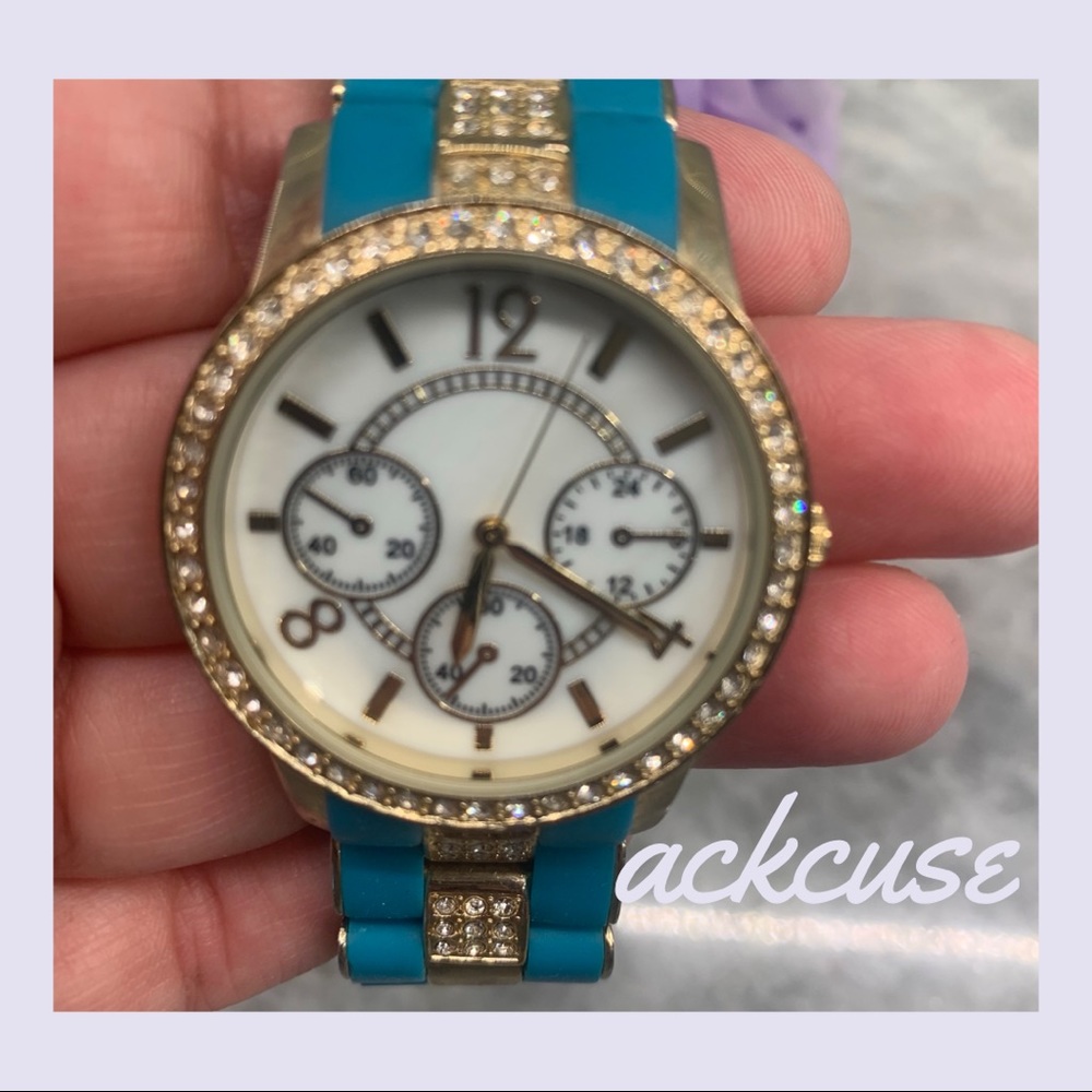 Watch with large face